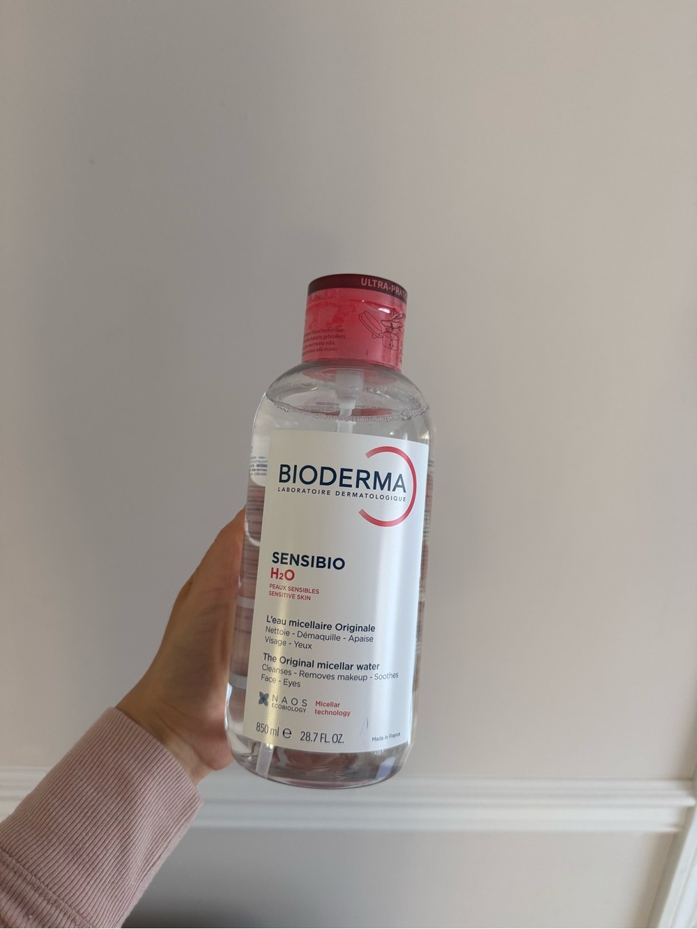 Bioderma Sensibio H2O Micellar Water - Pink Cap - Gentle Makeup Remover - Picture 3 of 3